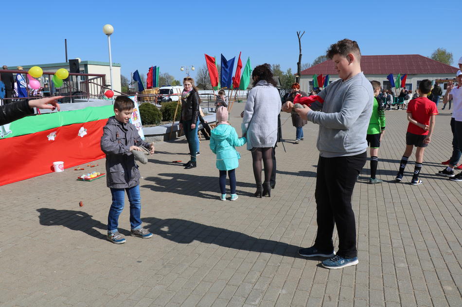 Праздник Весны и Труда