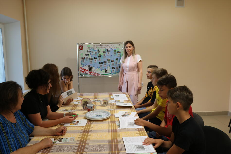 Диалоговая площадка "История создания ежегодного регионального фестиваля народного творчества, народных промыслов и ремёсел "Дрыбінскія таржкі"