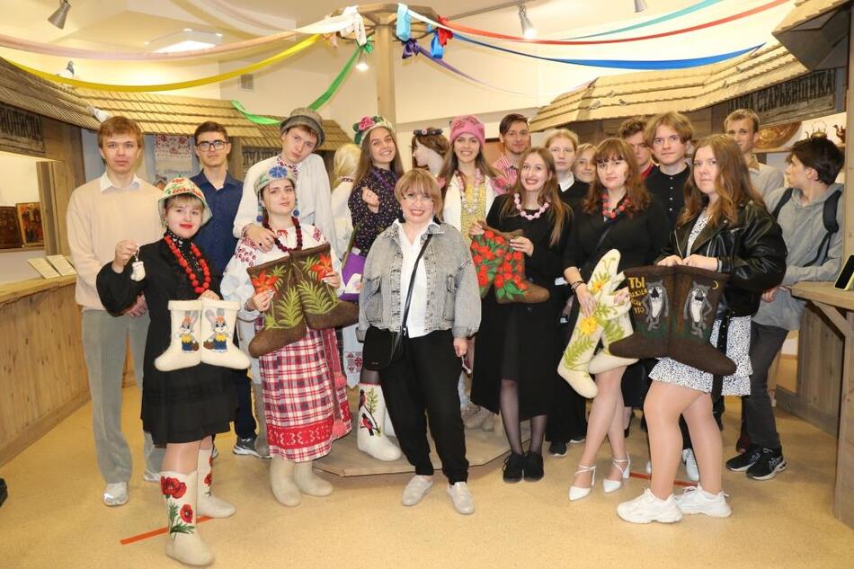 "В мастерской у шаповала"